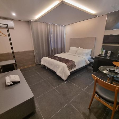 Yeoubi Hotel Jinju Eksteriør billede